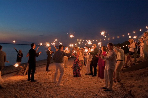 Beach Weddings: Sand, Sea and Love