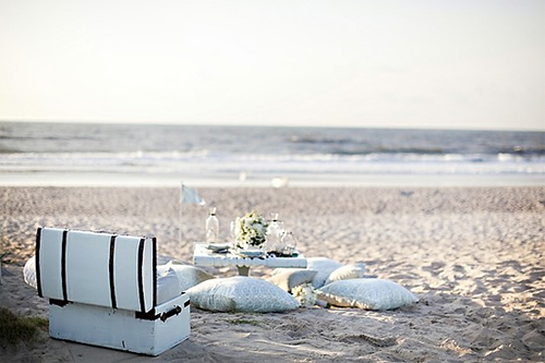 Beach Weddings: Sand, Sea and Love